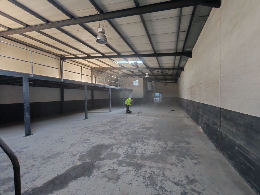 To Let Commercial Property for Rent in Somerset West Business Park Western Cape